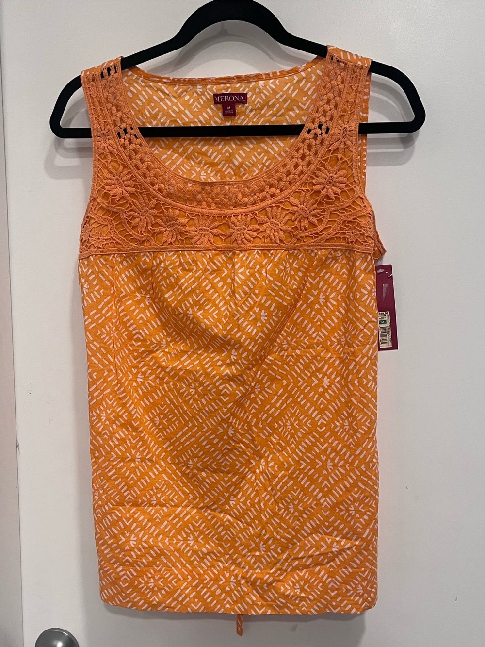 Merona sleeveless tank top orange medium geometric crochet-lace scoop NWT floral